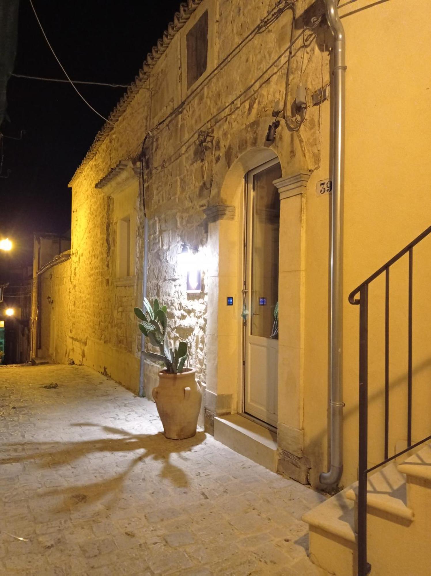 B&B Cuore Barocco Ragusa Exteriör bild